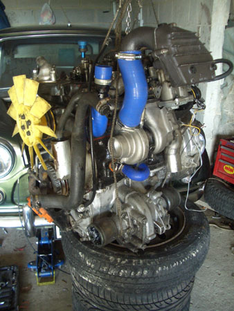 Showing some of the Samco silicone hoses fitted.